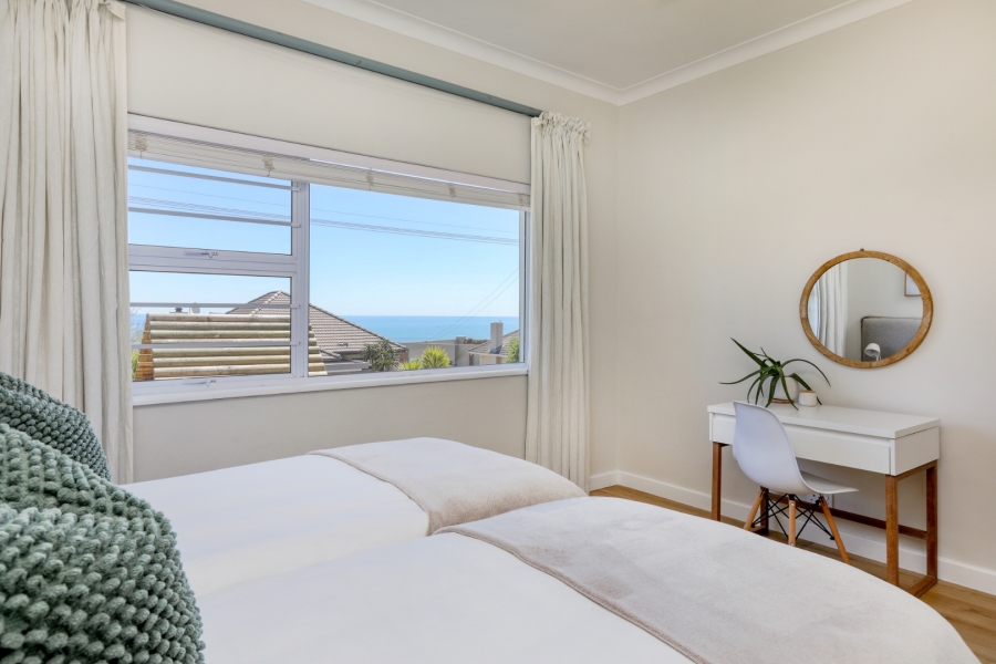 To Let 3 Bedroom Property for Rent in Bakoven Western Cape